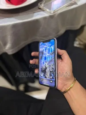 Apple iPhone 11 (Used)
