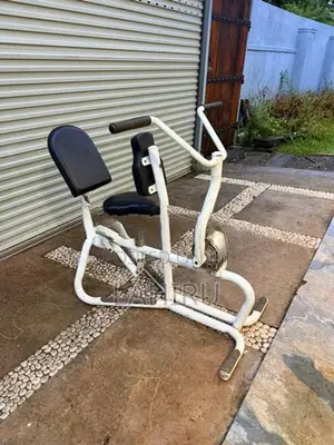 Trimitone Exercise Machine