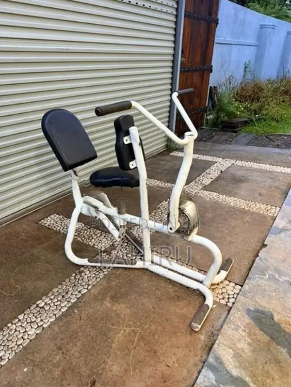 Trimitone Exercise Machine