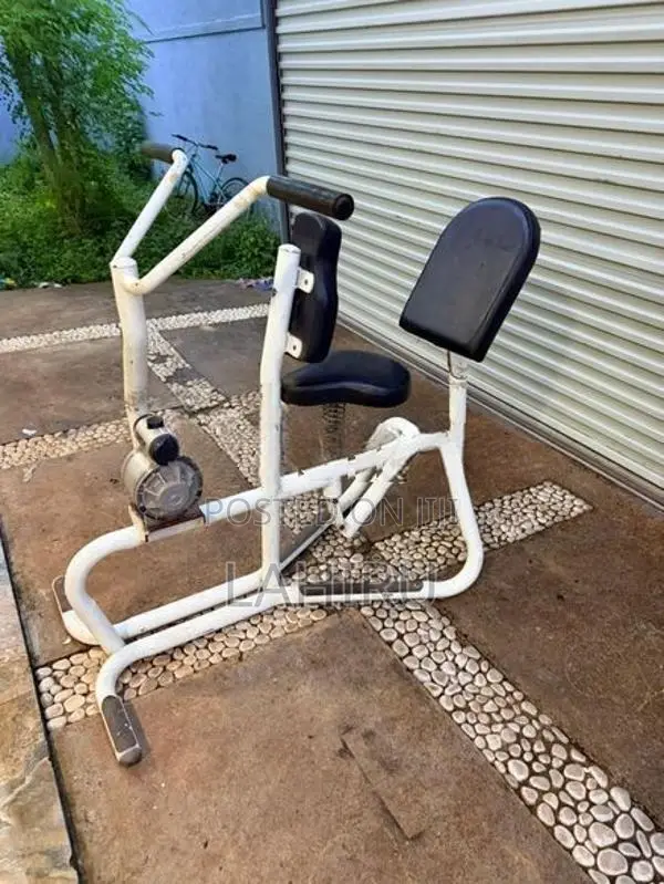 Trimitone Exercise Machine