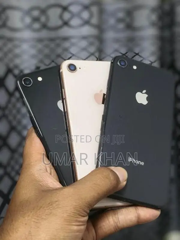 Apple iPhone 8 (Used)