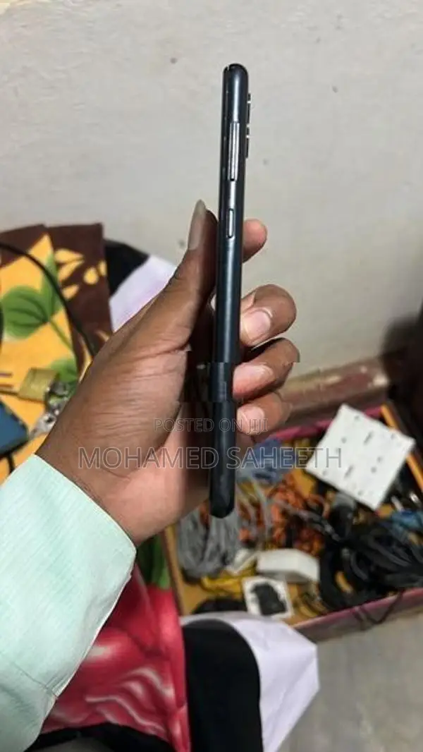 Samsung Galaxy A04e (Used)