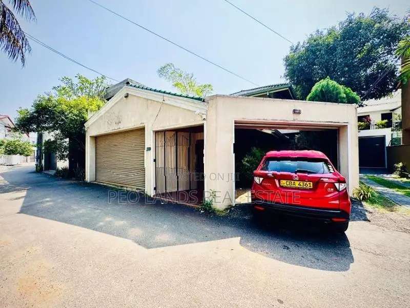 (SH1374) 15 Perch Two Storey House for Sale in Sri Jayawardenepura Kot