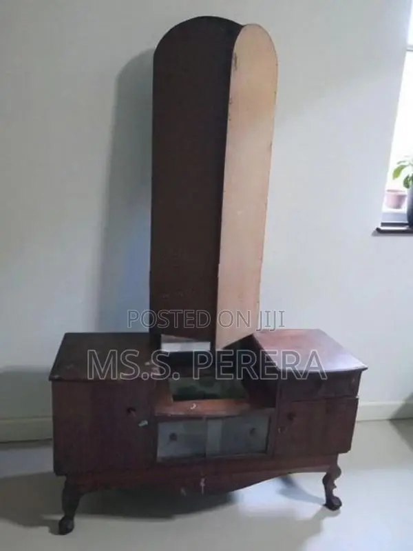 පැරණි පන්නයේ ශක්තිමත් ලී කණ්ණාඩි මේසය (කණ්ණාඩි 3ක් සහිතයි)