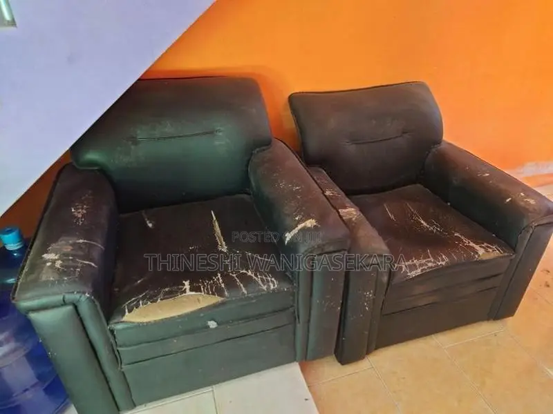 Used 3-Piece Black Leather Sofa Set