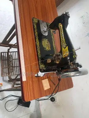 Singer Sewing Machine