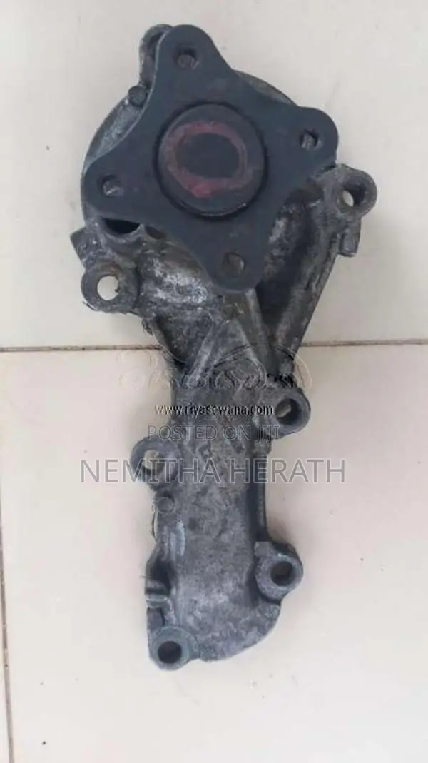 Nissan sunny n16 water pump for Car