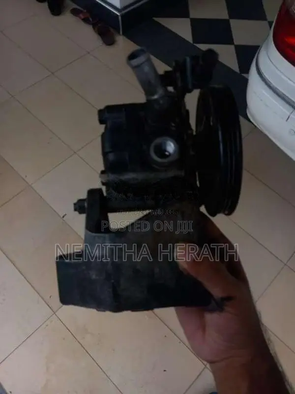 Nissan sunny n16 power steering pump for Car