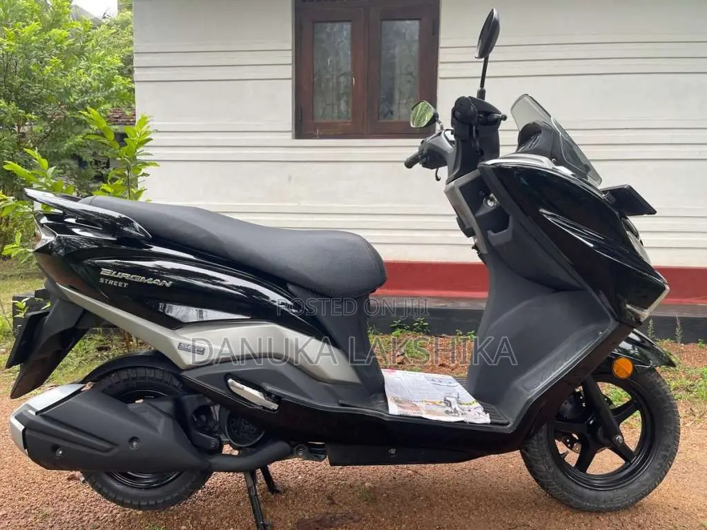 Suzuki BURGMAN 2020 Motorbike (Used)