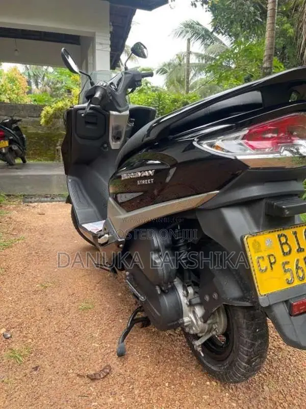 Suzuki BURGMAN 2020 Motorbike (Used)