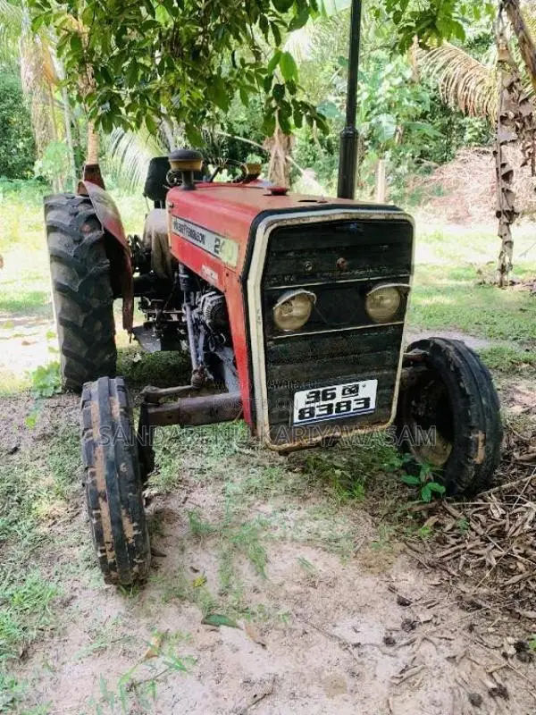 Massey-Ferguson 240 1980 Tractor (Used)
