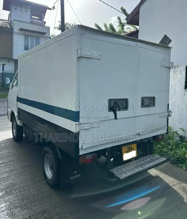 Mazda Bongo 2004 Lorry (Used)
