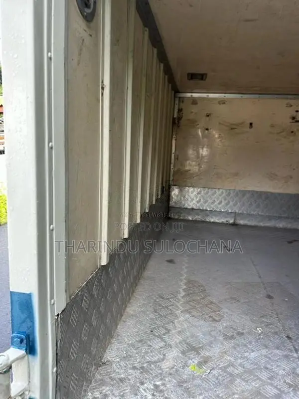 Mazda Bongo 2004 Lorry (Used)