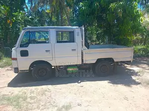 Nissan Atlas 1986 Crew Cab (Used)