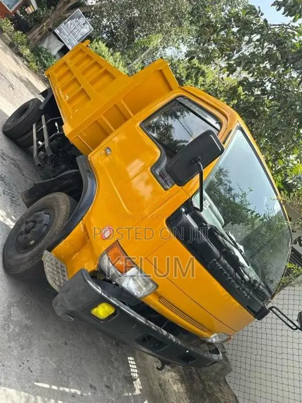 Nissan UD 1988 Heavy-Duty (Used)