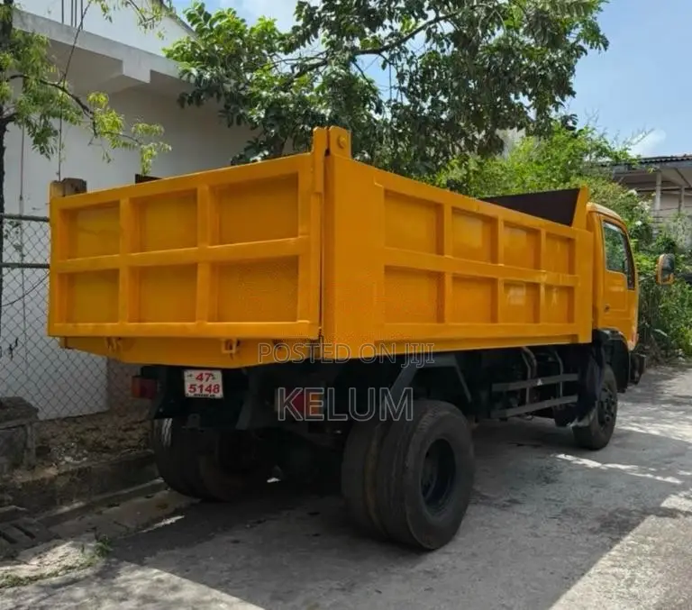 Nissan UD 1988 Heavy-Duty (Used)