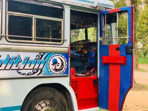 Ashok-Leyland Viking 2014 Bus (Used)