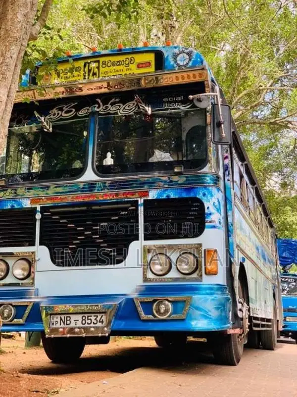 Ashok-Leyland Viking 2014 Bus (Used)