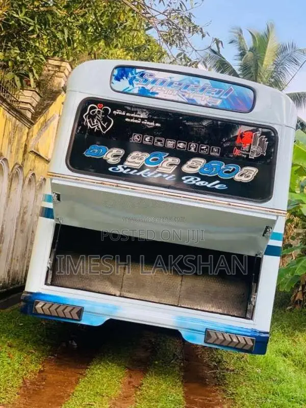Ashok-Leyland Viking 2014 Bus (Used)