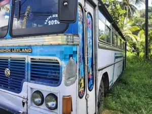 Ashok-Leyland Leyland 2001 Bus (Used)