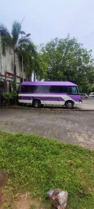Isuzu Journey 1984 Bus (Used)
