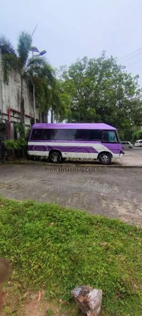 Isuzu Journey 1984 Bus (Used)