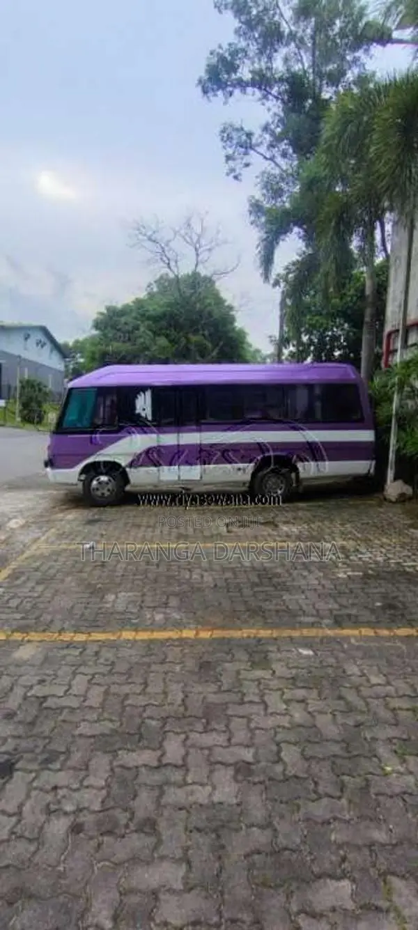 Isuzu Journey 1984 Bus (Used)