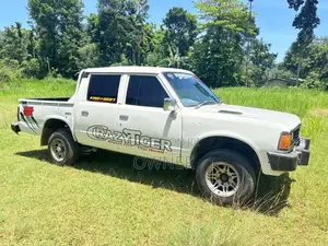 Nissan Datsun SG720 1984 Pickup (Used)