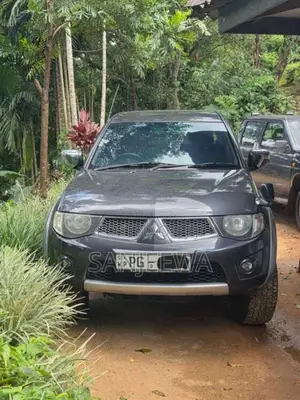 Mitsubishi L200 Sportero 2015 Pickup (Used)