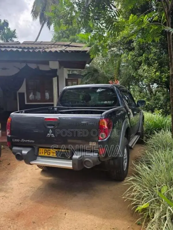 Mitsubishi L200 Sportero 2015 Pickup (Used)