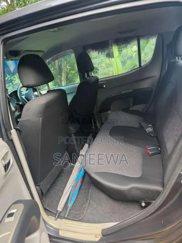 Mitsubishi L200 Sportero 2015 Pickup (Used)
