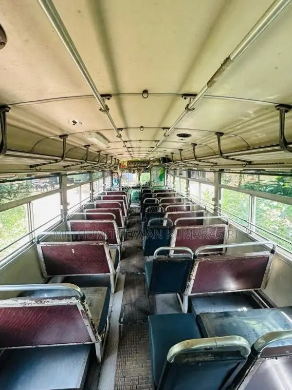 Ashok-Leyland Viking 2005 Bus (Used)