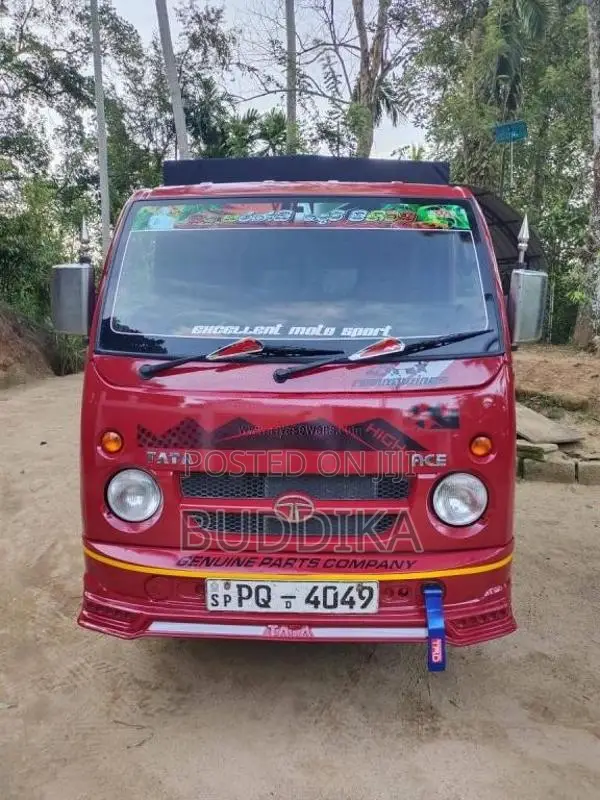 Tata Dimo Batta 2011 Lorry (Used)