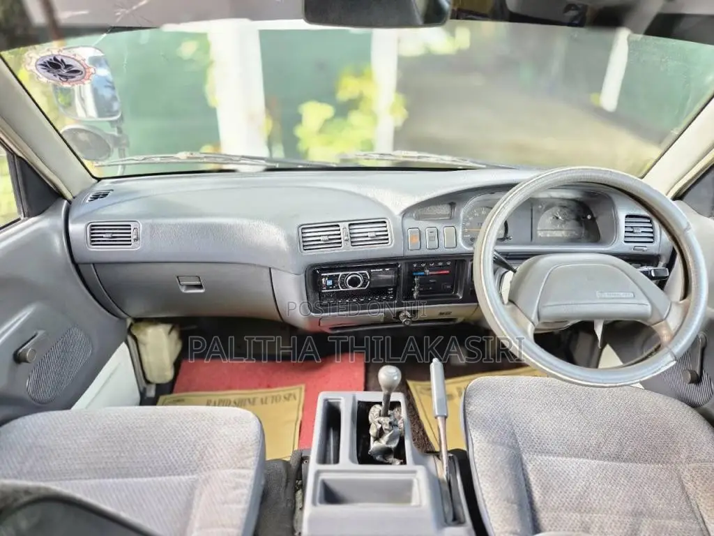 Toyota TownAce Lotto 1994 Van (Used)