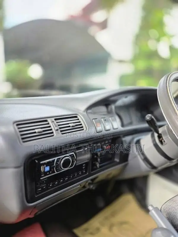 Toyota TownAce Lotto 1994 Van (Used)