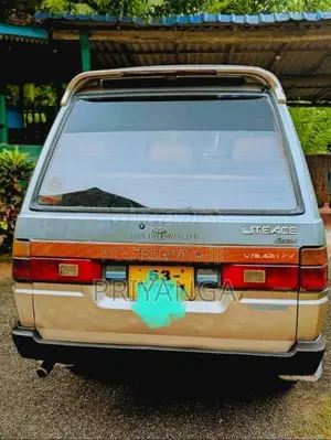 Toyota CM35 LiteAce 1987 Van (Used)