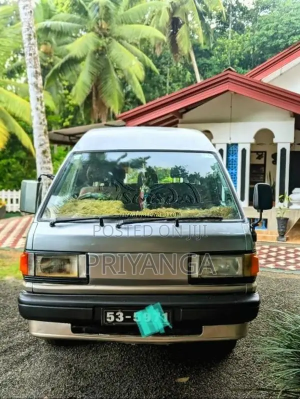 Toyota CM35 LiteAce 1987 Van (Used)