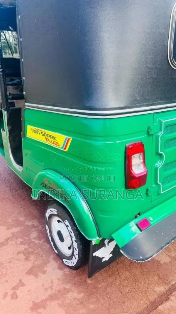 Bajaj RE 2016 Three Wheel (Used)