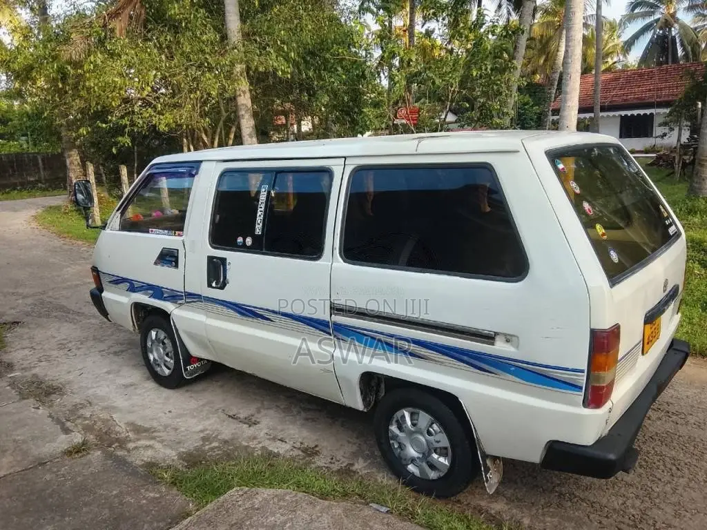 Toyota TownAce 1988 Van (Used)