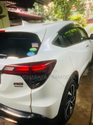 Honda Vezel 2018 SUV (Used)