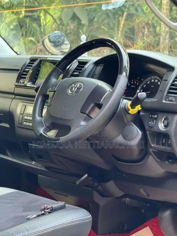 Toyota KDH 201 Dark Prime 2015 Van (Used)