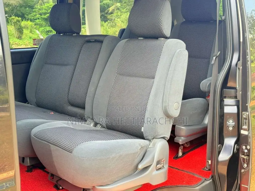 Toyota KDH 201 Dark Prime 2015 Van (Used)