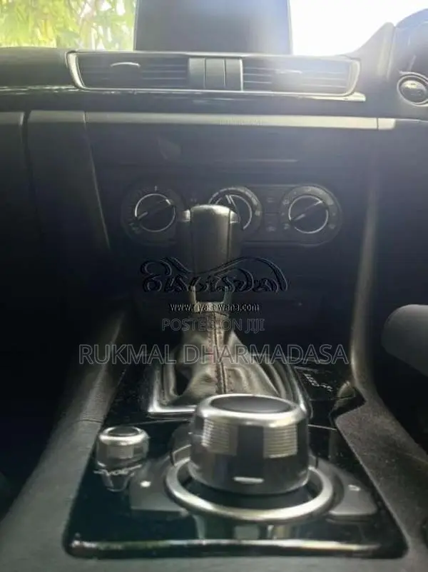 Mazda 3 2015 Car (Used)