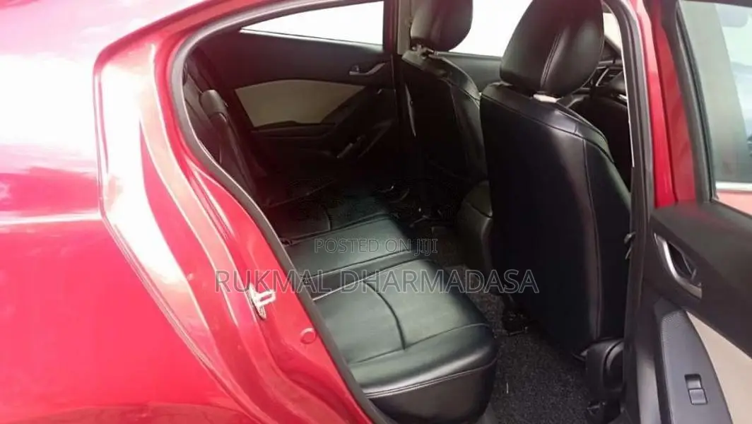 Mazda 3 2015 Car (Used)