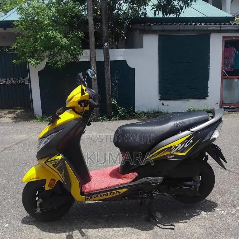 Honda Dio 2019 Motorbike (Used)
