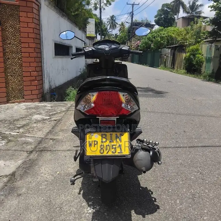 Honda Dio 2019 Motorbike (Used)