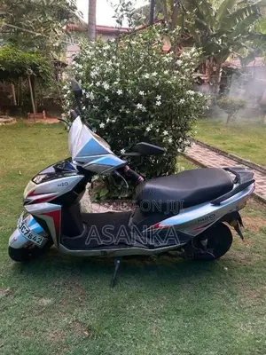 NWOW Neo 2024 Motorbike (Used)