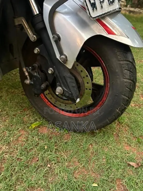 NWOW Neo 2024 Motorbike (Used)