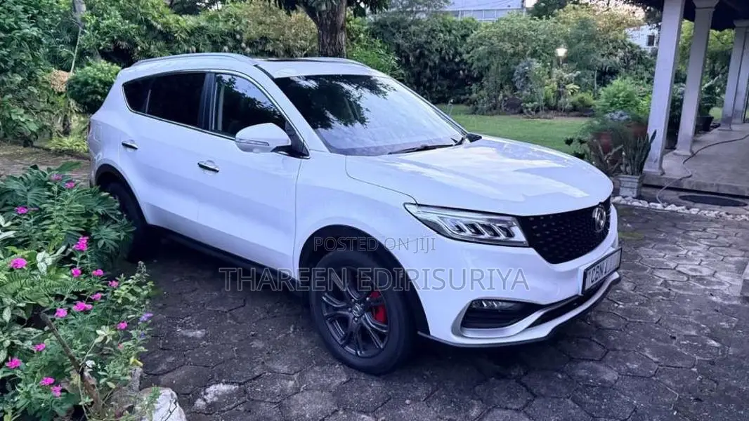 DFSK Glory I-Auto 2024 SUV (Used)