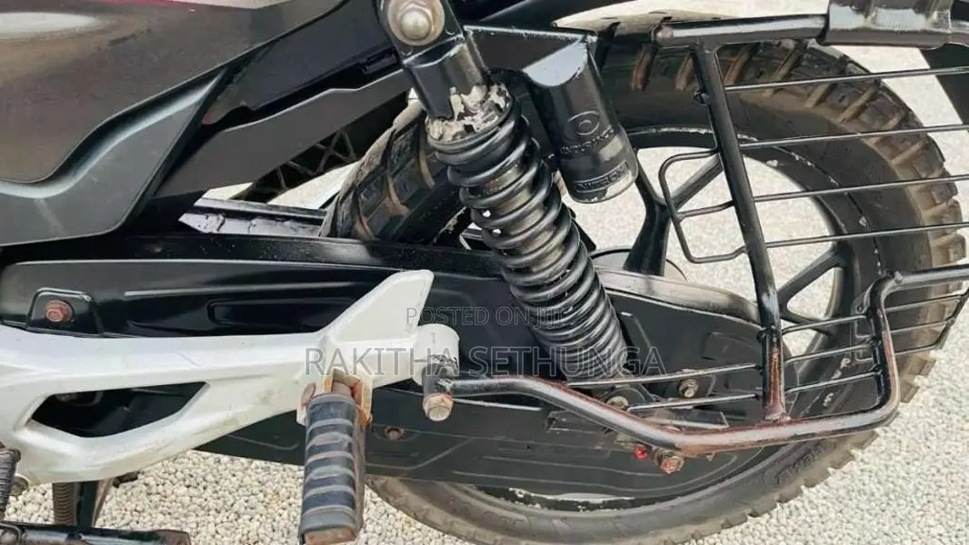 Bajaj Discover 2014 Motorbike (Used)